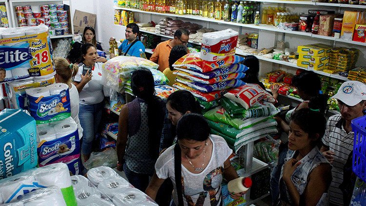 ¿Eliminar los controles solucionará la crisis económica? El gran debate de Venezuela