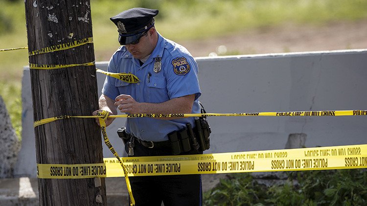 EE.UU.: Tres muertos en un tiroteo durante unas carreras de coches (FOTOS)