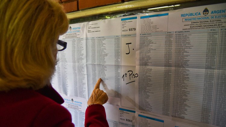 Elecciones primarias: comienza el conteo definitivo de votos en la provincia de Buenos Aires