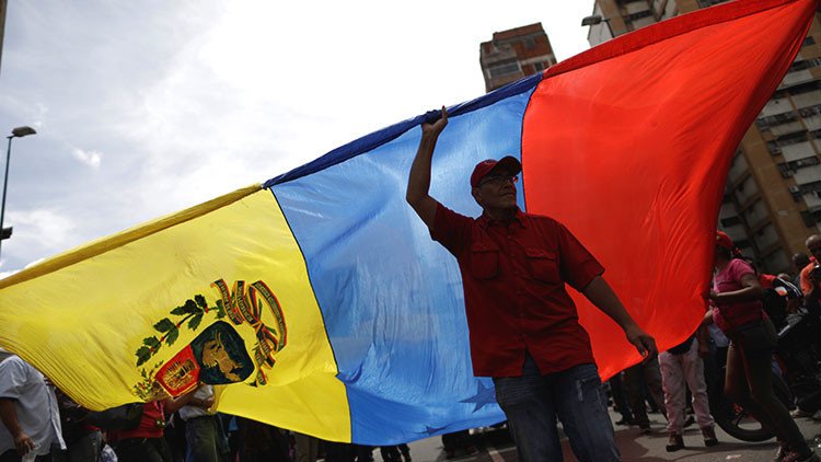 Encuesta: 86% de los venezolanos rechaza una intervención militar extranjera