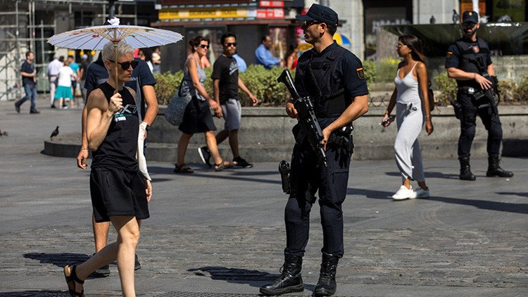 Policía catalana: Los terroristas preparaban un ataque "de mayor alcance" 