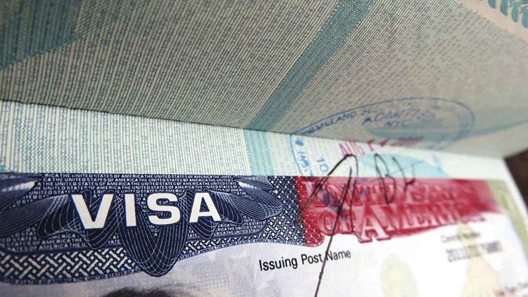 EE.UU. suspende la entrega a los rusos de los visados para los no inmigrantes