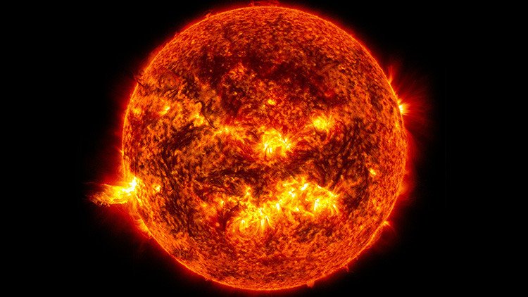 Científicos de Harvard anuncian una erupción solar que podría acabar con la humanidad