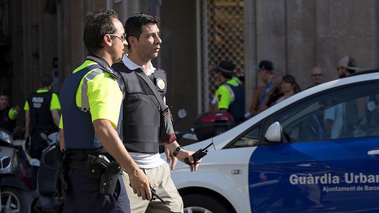 Abaten al presunto autor del atropello masivo en Barcelona