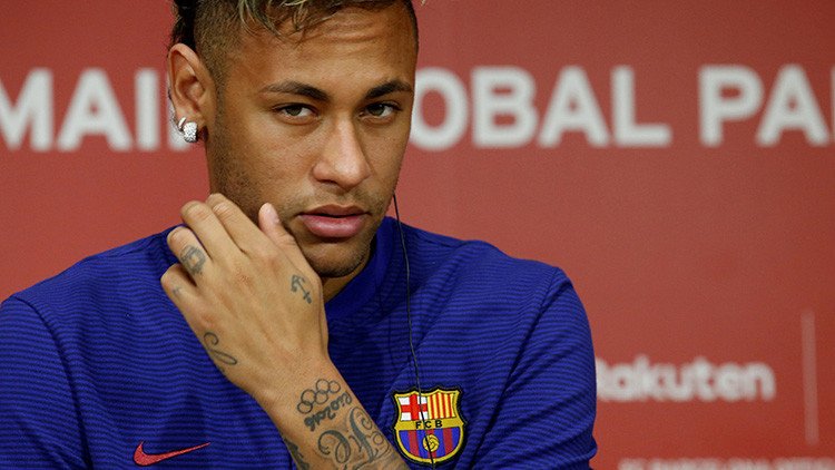 Neymar responde a la acción legal del FC Barcelona con una demanda ante la FIFA