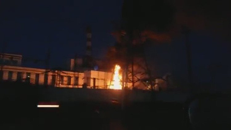 VIDEO, FOTOS: Un incendio en una central eléctrica rusa causa un apagón masivo