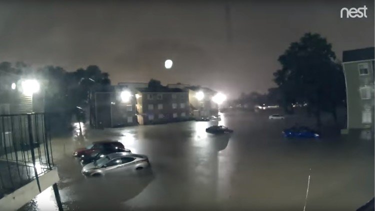 VIDEO: Un 'timelapse' revela cómo el huracán Harvey se apoderó de Houston en 15 horas