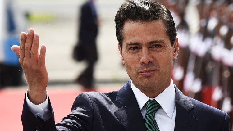 'NYT': Peña Nieto pidió acallar las críticas de un reconocido empresario