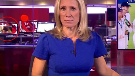 La BBC muestra accidentalmente escenas de un filme erótico durante un noticiero