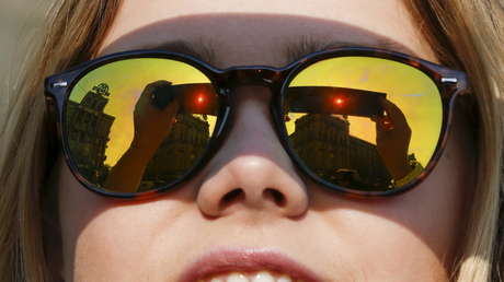 Una mujer pide a un grupo de Facebook que cambie la hora del 'gran eclipse solar americano'