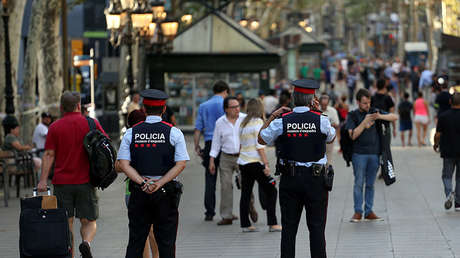 La Policía evacúa parte de la Rambla de Barcelona por un objeto sospechoso