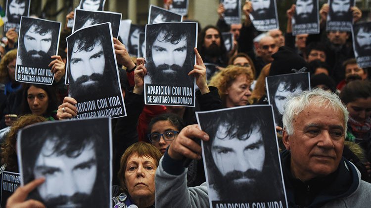 Argentina: Las redes sociales se inundan de mensajes sobre Santiago Maldonado