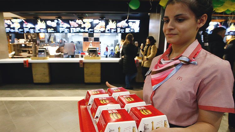 "Físicamente imposible": el reto viral Big Mac para los amantes de la comida rápida