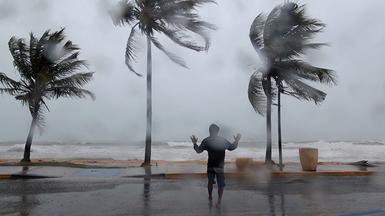 La increíble y polémica versión sobre el origen del temible huracán que azota al Caribe