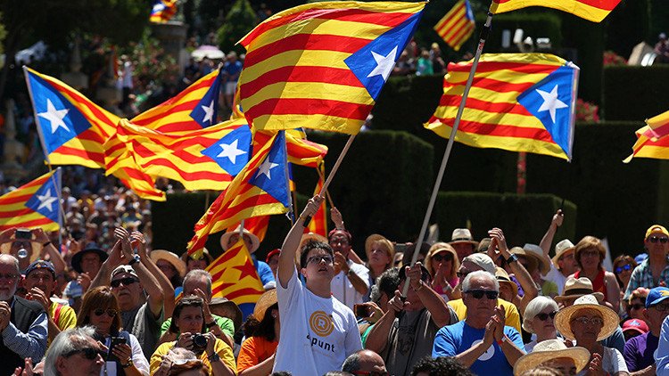 La Fiscalía de España se querellará contra todos los miembros del Gobierno catalán