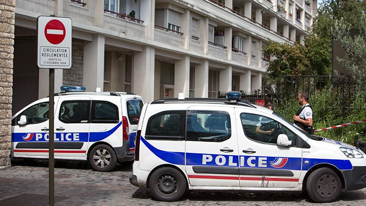 Asesinan a tiros a una familia con niños en una estación de trenes de Francia