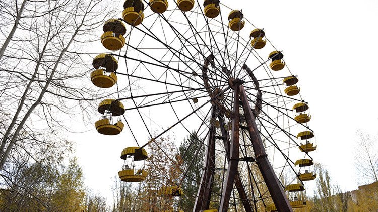 Atracción de Chernóbil: Ponen en marcha la noria de la ciudad fantasma de Prípiat (video)
