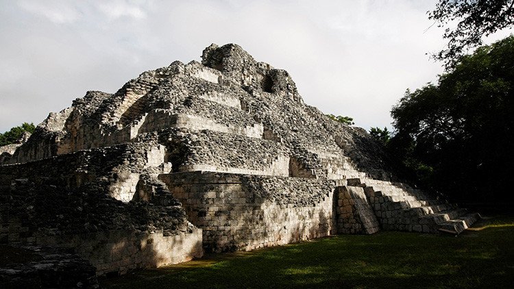 En busca del 'mundo subterráneo' de los mayas, exploran las ruinas de Chichén Itzá