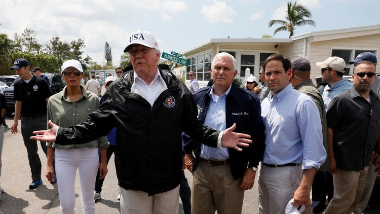 Trump: "Ni siquiera sabía que existen los huracanes de categoría 5"