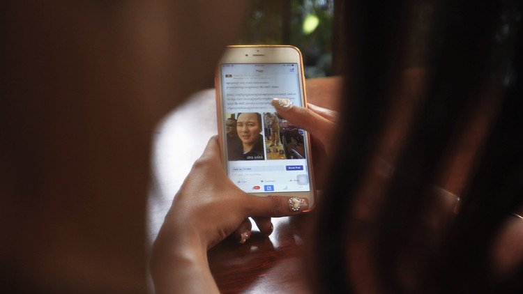 Facebook ofrece la opción de 'callar' a un amigo molesto hasta un mes