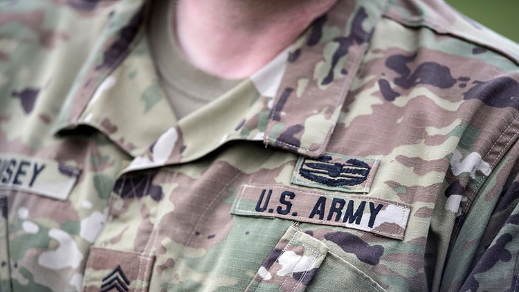 Pentágono: Los transgéneros podrán continuar sirviendo en el Ejército de EE.UU.