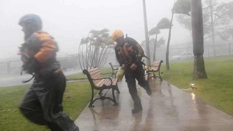El huracán María alcanza la tercera categoría en dirección a Puerto Rico