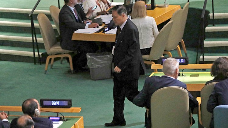 El embajador norcoreano se retira antes del discurso de Trump en la ONU