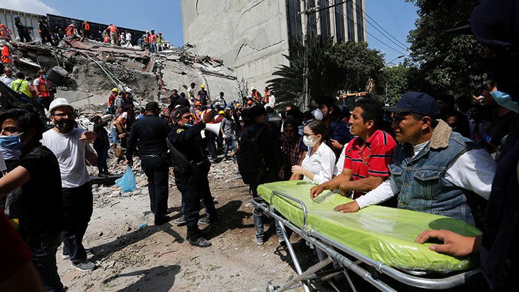 Al menos 217 muertos tras el terremoto en México 