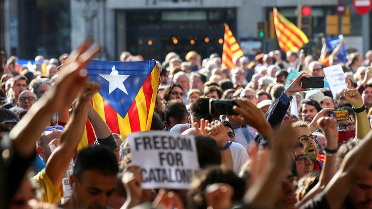 LO ÚLTIMO: España, ante el desafío del referéndum separatista en Cataluña