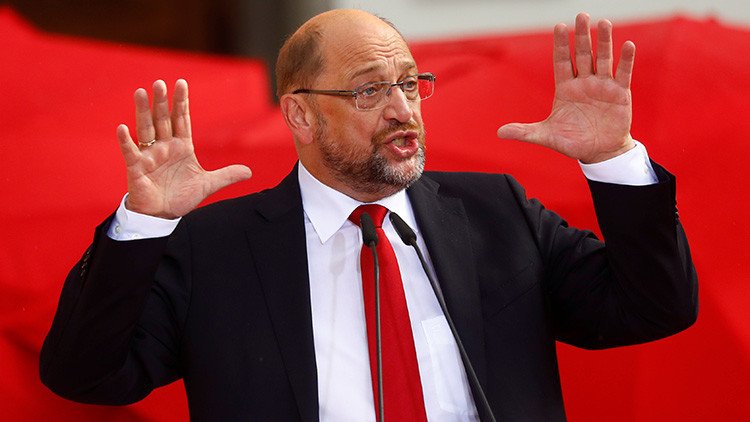 Martin Schulz: "Con un solo tuit, Trump puede aniquilar una existencia y discriminar grupos enteros"