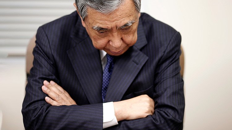 El ministro de Exteriores de Japón es regañado por su padre por su política respecto a Pionyang