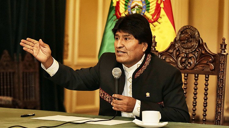 ¿A qué se enfrenta la propuesta de 'ciudadanía universal' del presidente Evo Morales?