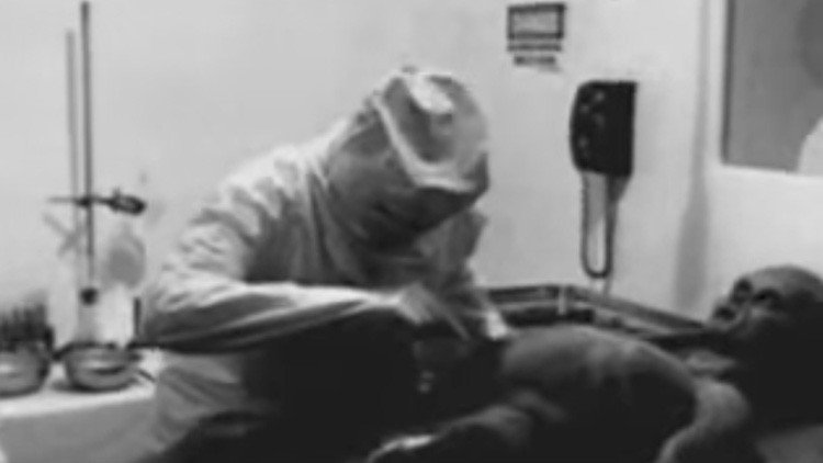 Un productor revela la verdad detrás del video de la 'autopsia a un extraterrestre de 1947'