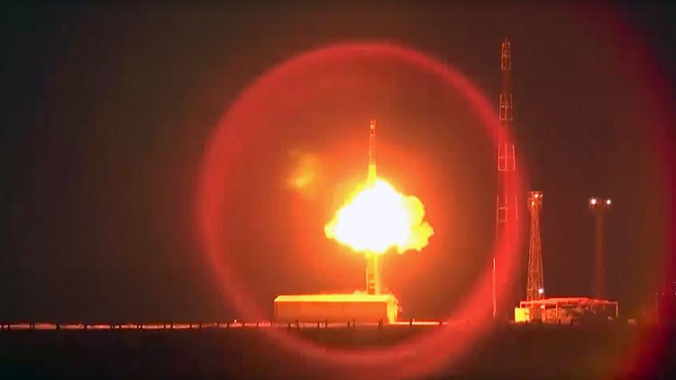 VIDEO: Así fue el lanzamiento de un misil balístico intercontinental RS-12M Topol