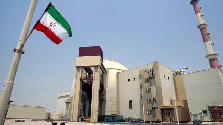 Irán advierte a EE.UU. que "abrirá la caja de Pandora" si decide revisar el programa nuclear iraní
