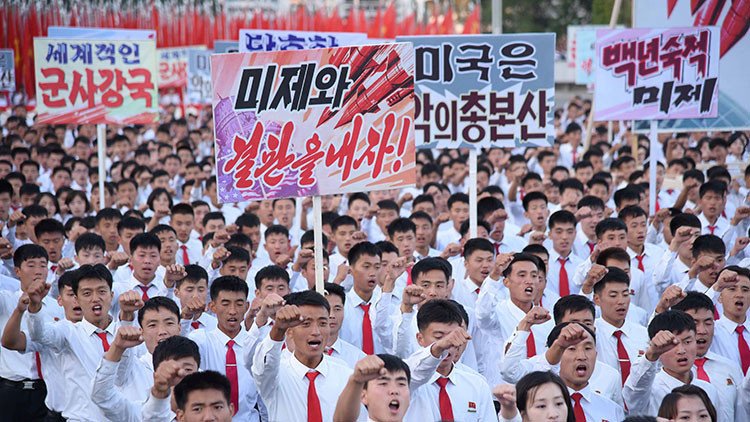 4,7 millones de voluntarios se alistan al Ejército norcoreano para luchar contra EE.UU.