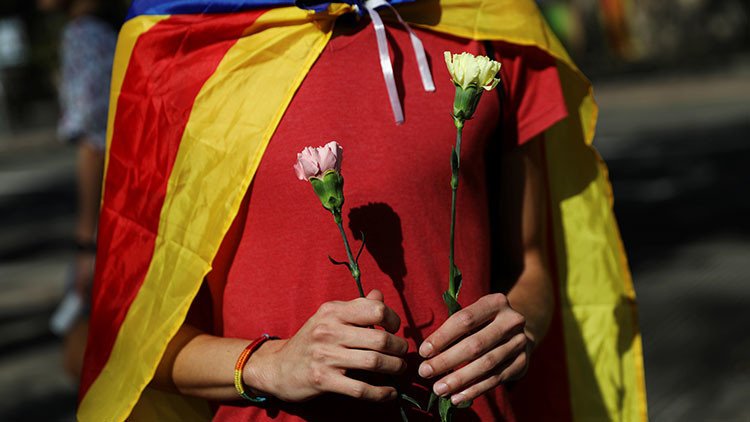 Todas las miradas sobre Cataluña: MINUTO A MINUTO