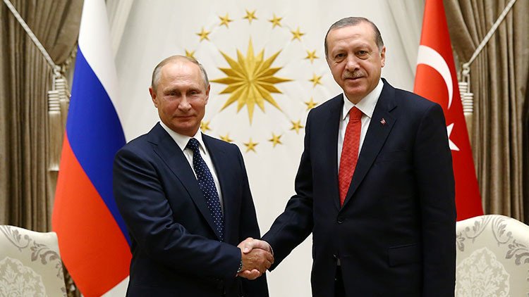 Putin: "Se han creado las condiciones para poner fin a la guerra fratricida en Siria"