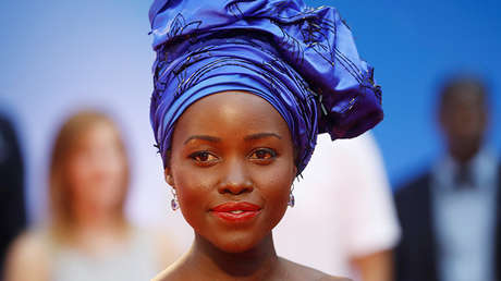 British Airways cree que la actriz mexicana Lupita Nyong'o nació en un país que no existe