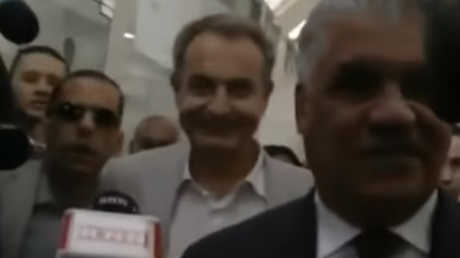‘Por qué no te callas’: Periodista latinoamericano confunde a  Zapatero con Aznar