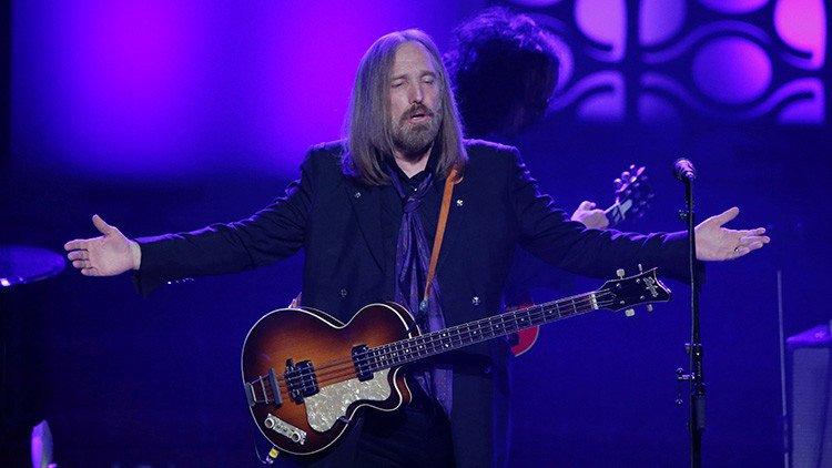Muere a los 66 años el músico estadounidense Tom Petty