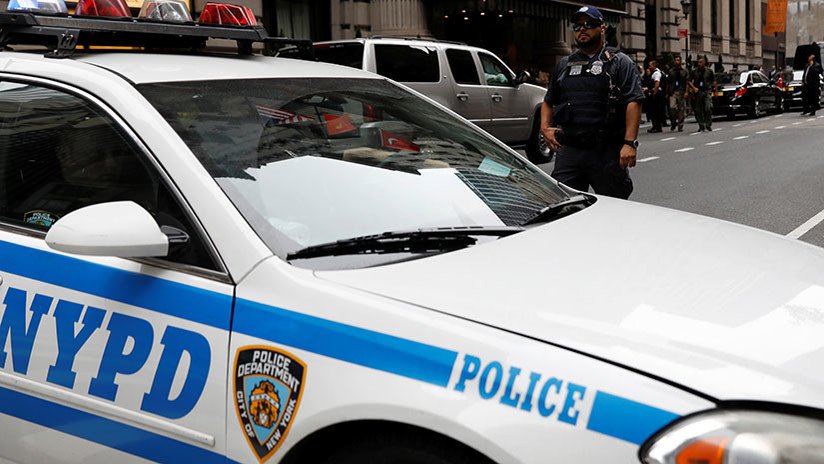 Evacúan una escuela en Manhattan por amenaza de bomba