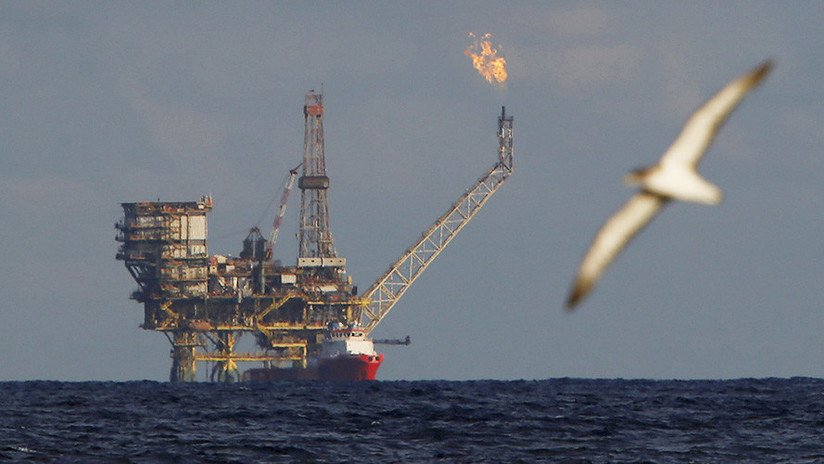 Varias petroleras cierran sus plataformas en el golfo de México debido a la tormenta tropical Nate