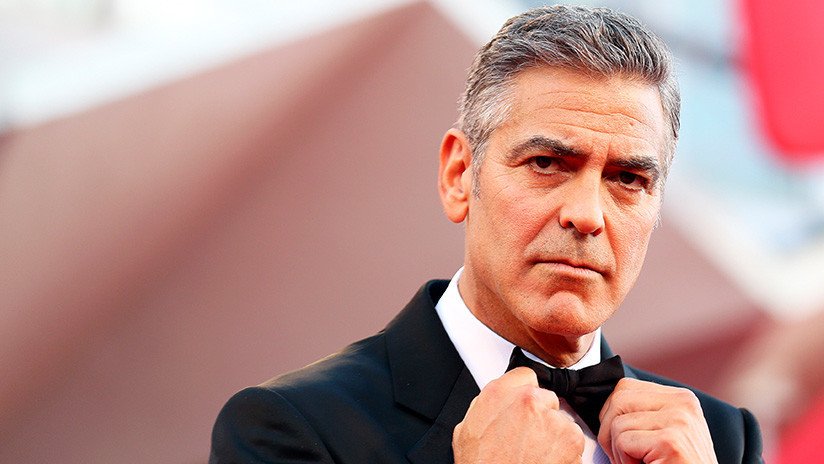Revelan cómo un fiscal internacional instó a George Clooney a espiar a Gaddafi