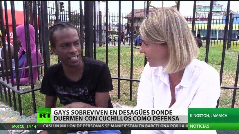 Gays de Jamaica sobreviven en desagües donde duermen con cuchillos para protegerse 