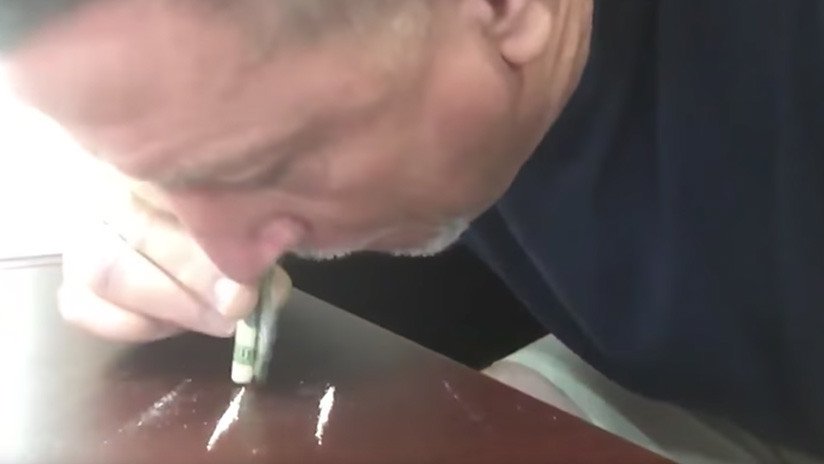 VIDEO: Un entrenador de los Miami Dolphins consume cocaína