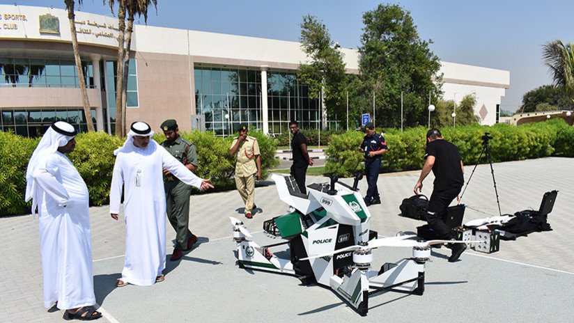 "Cómoda y segura": La Policía de Dubái prueba con éxito una innovadora aeromoto rusa (VIDEO Y FOTOS)