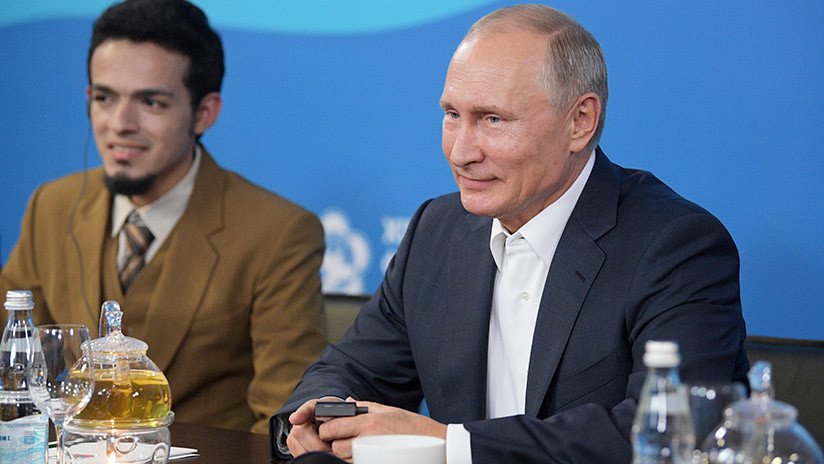 Putin: "Los países gastan muchos recursos para competir en vez de cooperar"
