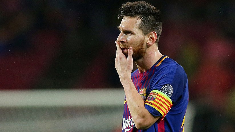 VIDEO: ¿Qué se comió Messi con disimulo en pleno partido?