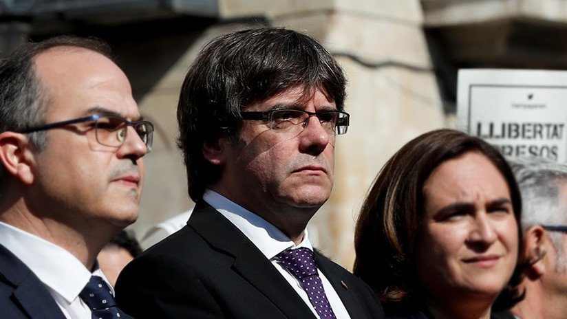 Puigdemont: "Rajoy ha lanzado el peor ataque contra los catalanes desde Franco"